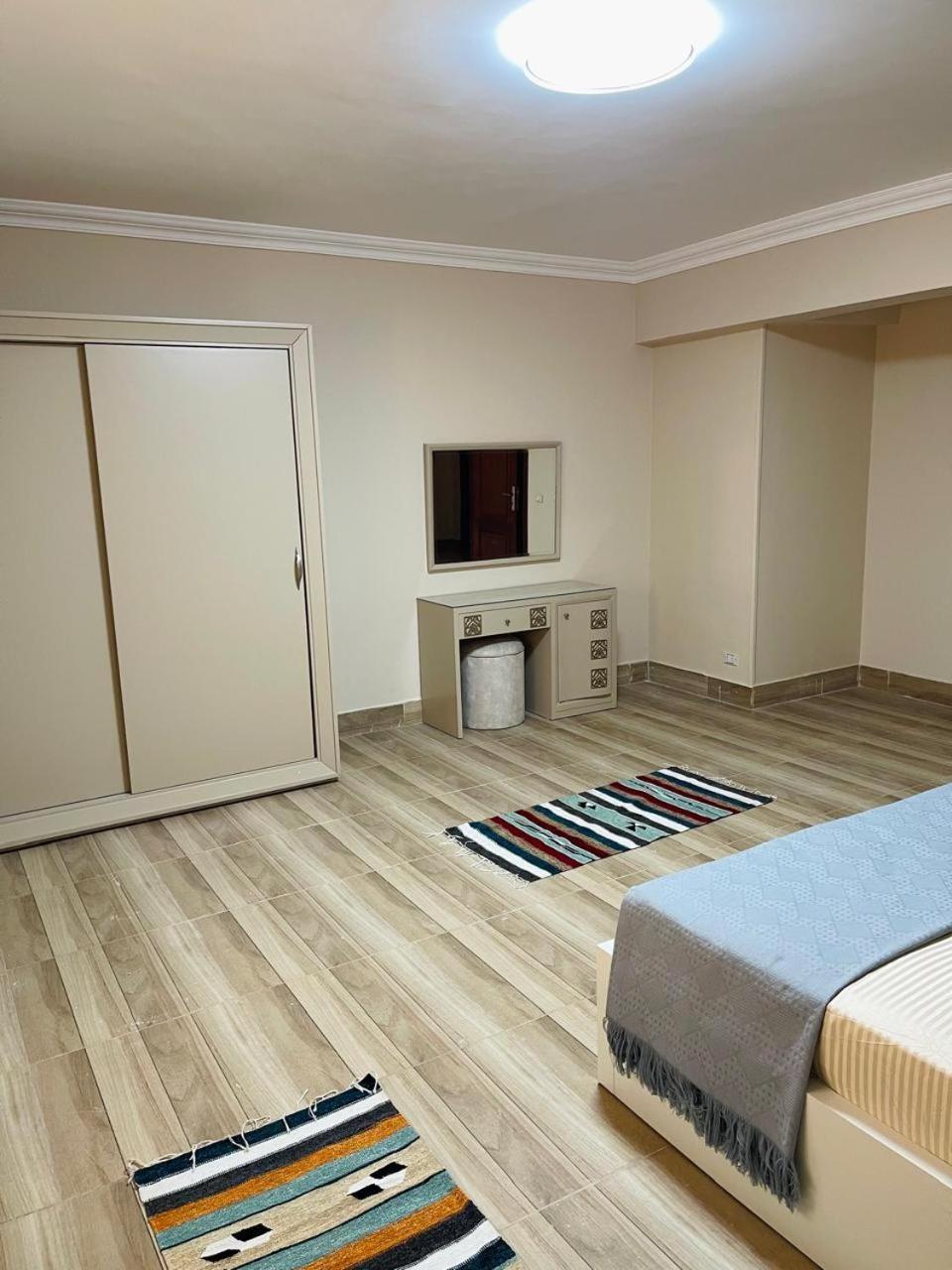 Apartment 3br With Privet Garden Pool With Excellent Location Near Waterway Cairo
