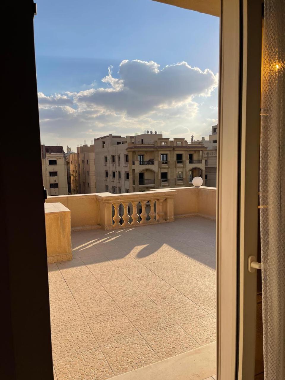3br With Privet Garden Pool With Excellent Location Near Waterway Cairo